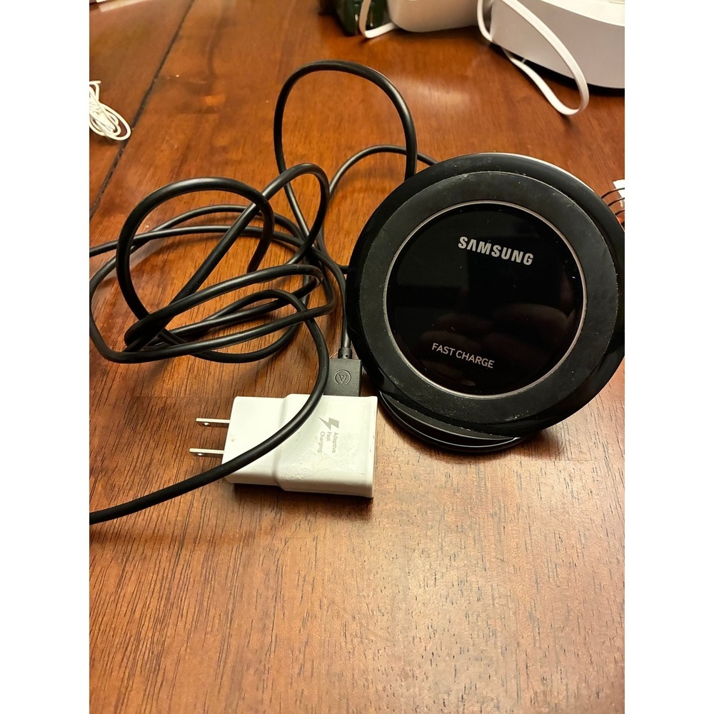 Samsung EP-NG930 Fast Charge Wireless Charging Stand Black with Wall Adapter
